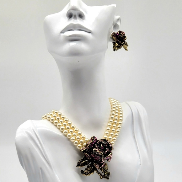 SOLD- Heidi Daus Ruby Swarovski Crystal Rose Necklace and Earrings Set w/ Ivory - Picture 11 of 15